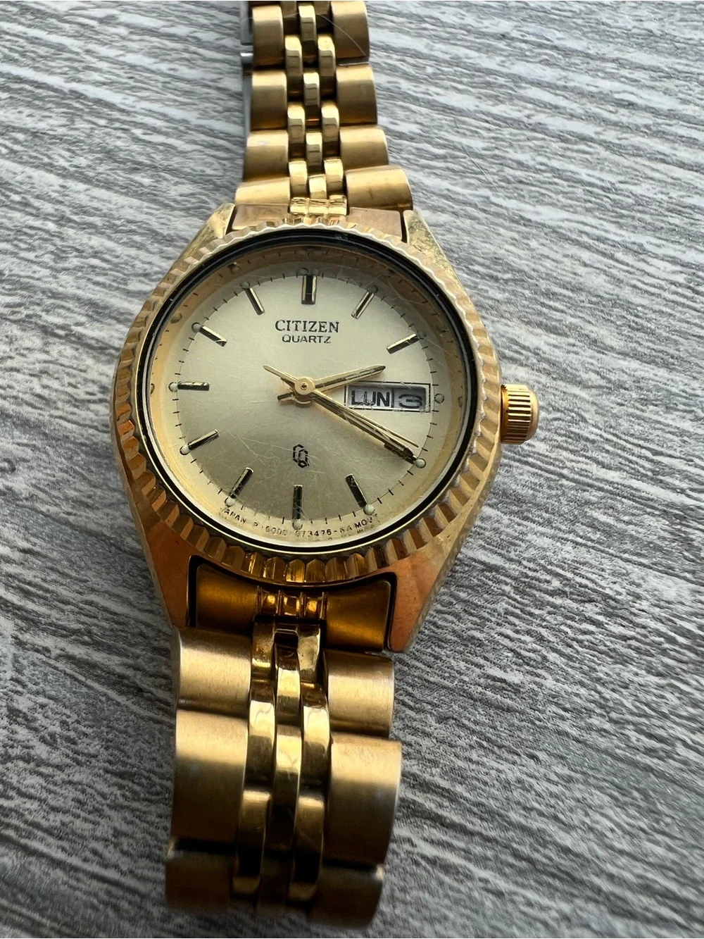 Citizen quartz watch